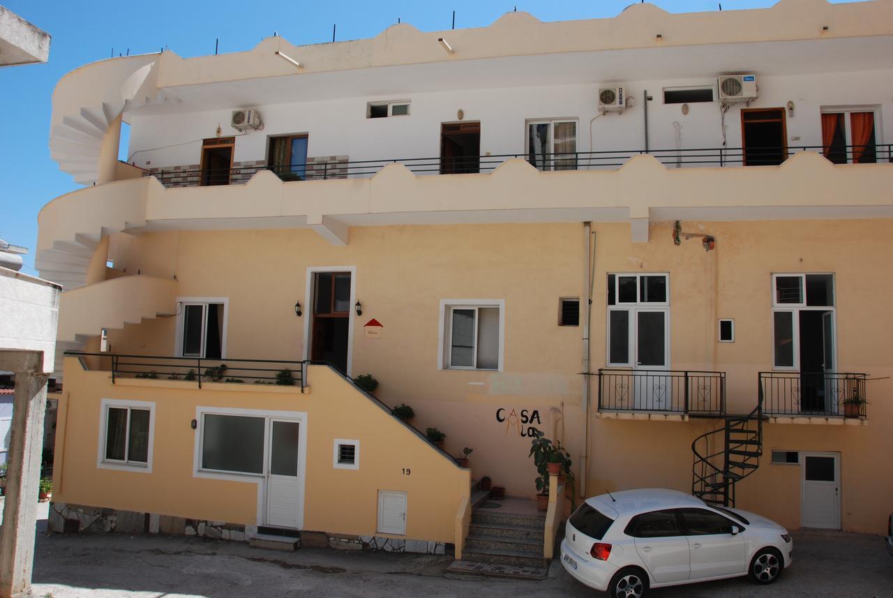 Casa Mia Hotel Sarandë Esterno foto